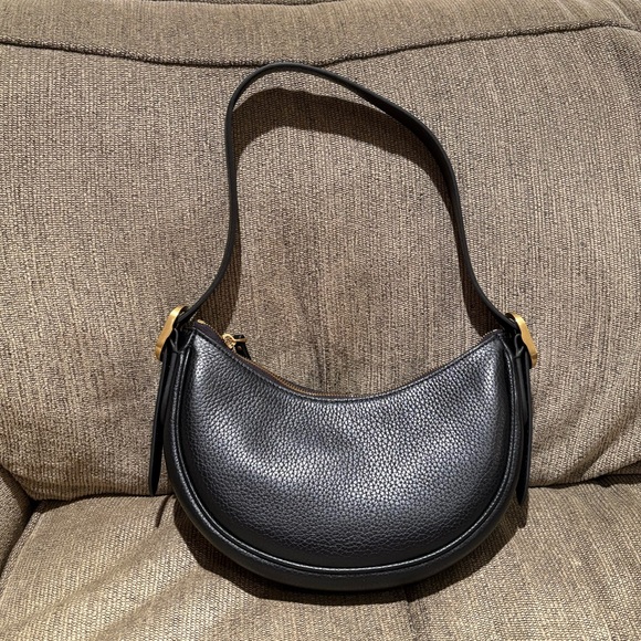 Black Leather Purse - Picture 4 of 4